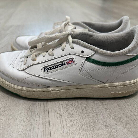 Classic REEBOK sneakers~ Club C 85 Vintage Style Tennis Shoes~Size 8 Womens - Picture 4 of 10